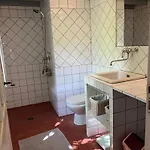 Le Clos Des Lilas 3*