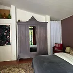 Pensión Le Clos Des Lilas Montreuil-aux-Lions