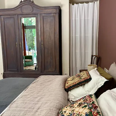 Couette-café Le Clos Des Lilas 3*