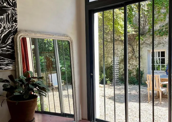 Le Clos Des Lilas Guest house Montreuil-aux-Lions