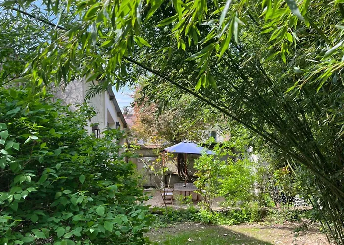 Le Clos Des Lilas Guest house 3*