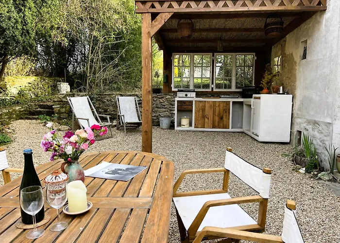 Le Clos Des Lilas Guest house 3*