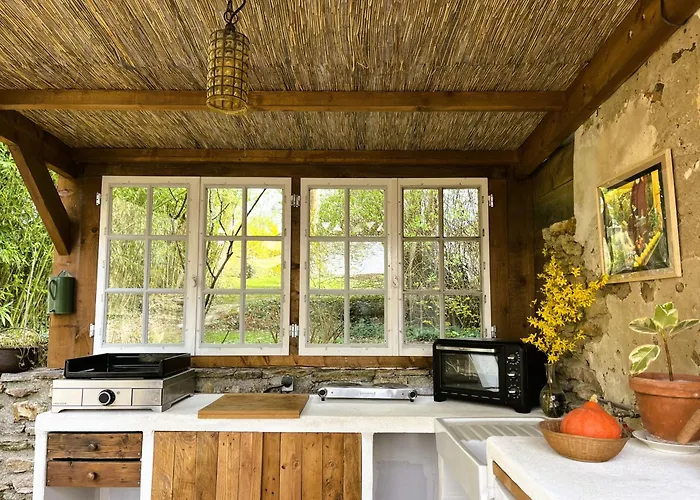 Le Clos Des Lilas Guest house